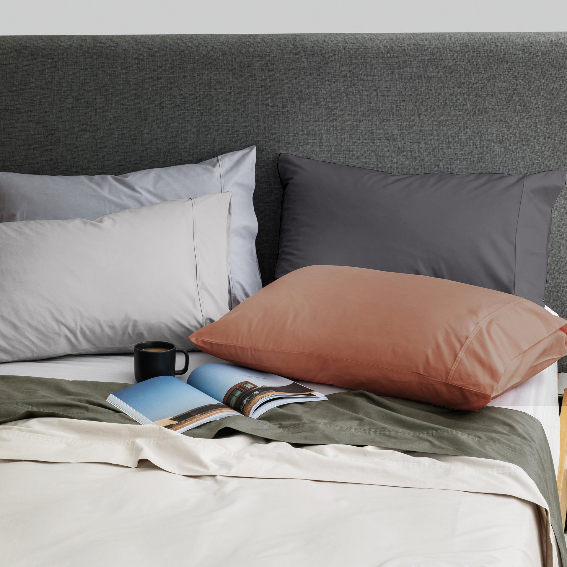 Logan and Mason 400TC Egyptian Cotton Sateen Sheet Set