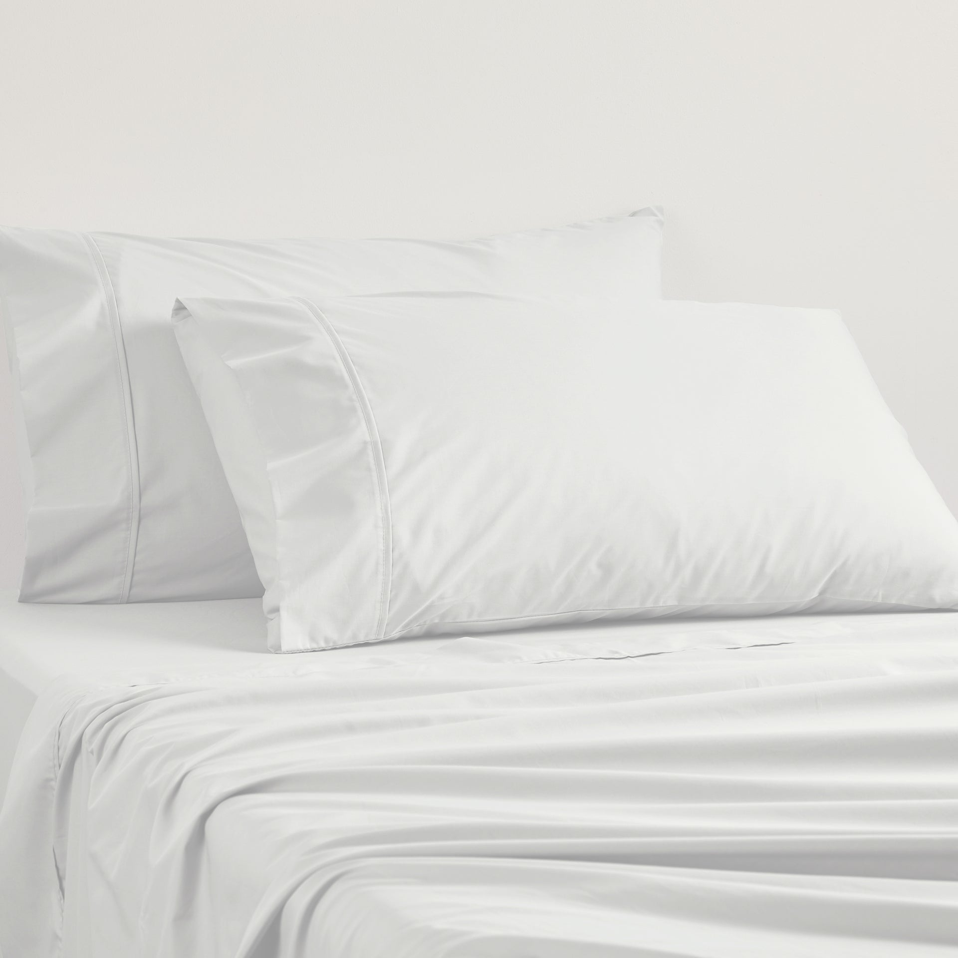 Logan and Mason 250TC Poly Cotton Percale Sheet Set